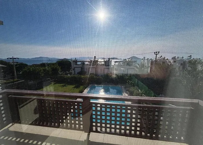 Villa 2-storey With Pool In Bodrum