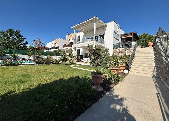 2-storey With Pool In * Bodrum