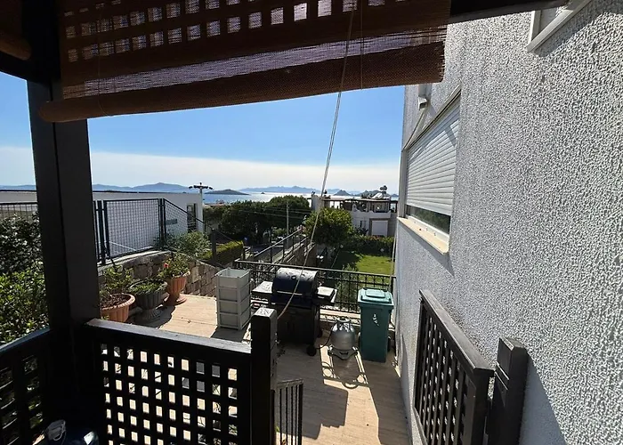 Villa 2-storey With Pool In *