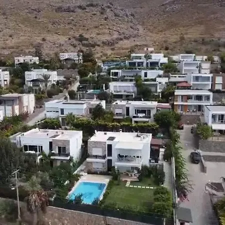 2-storey With Pool In Вилла