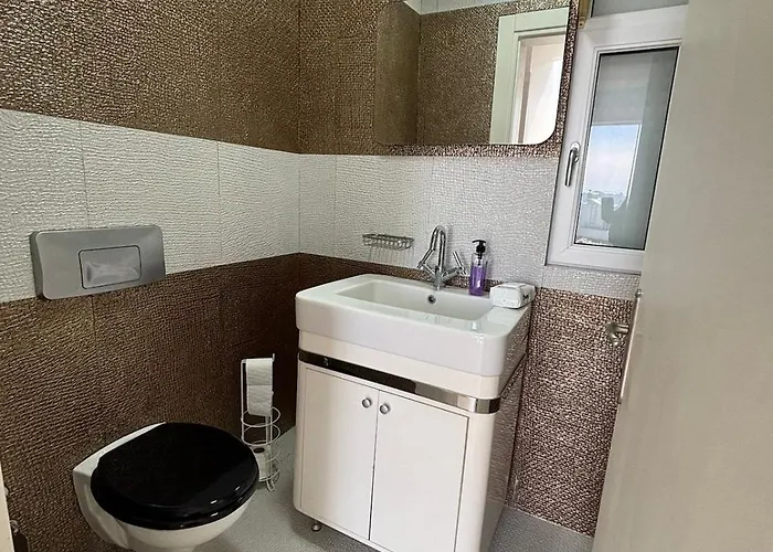 Вилла 2-storey With Pool In